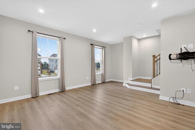 Building Photo - 150 Fletcher Cir