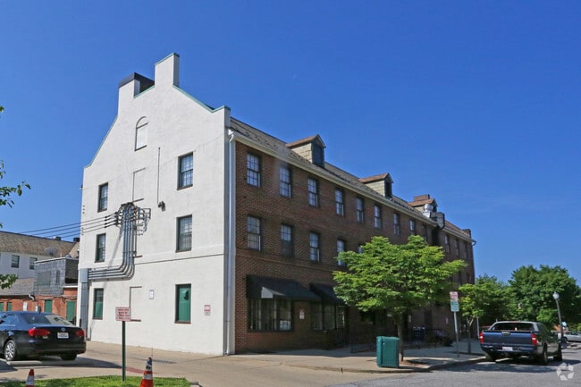 Building Photo - Dundalk Village