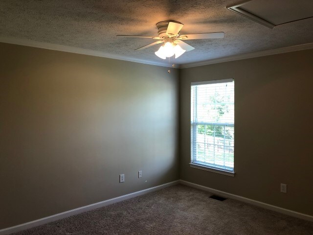 Building Photo - 1021 Mallory Ln