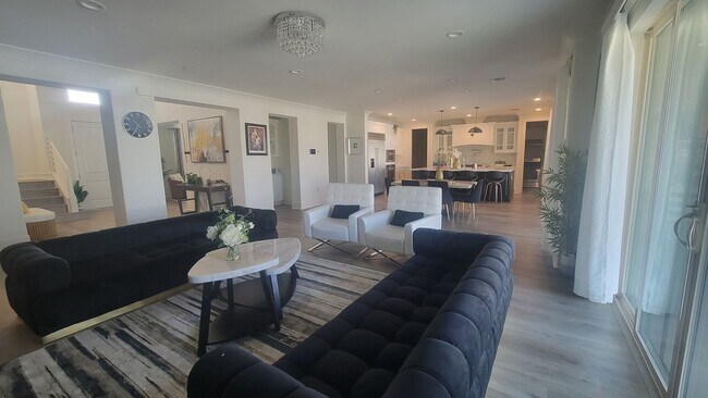 Building Photo - 3701 Parterre Ct