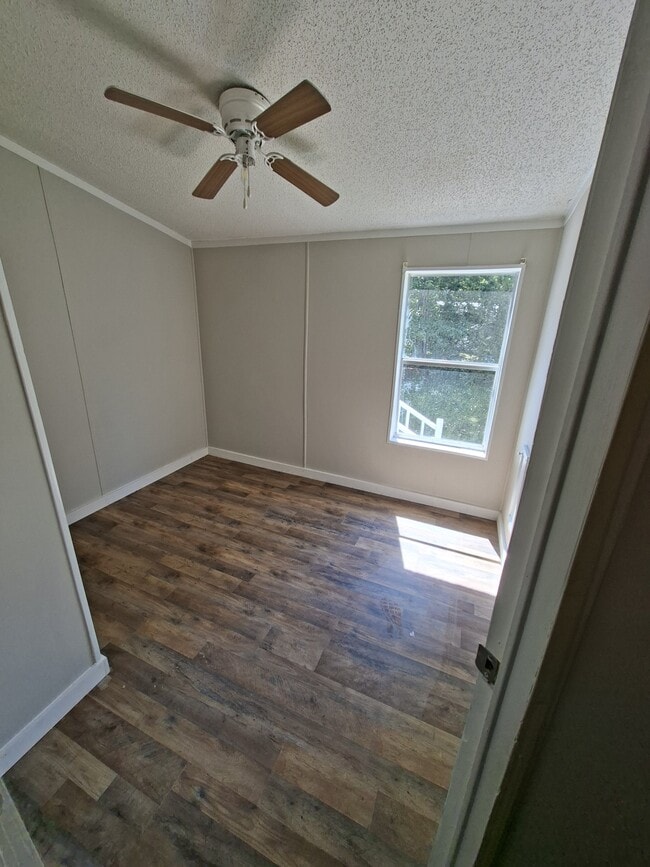 Building Photo - 292 Pittsburg Landing