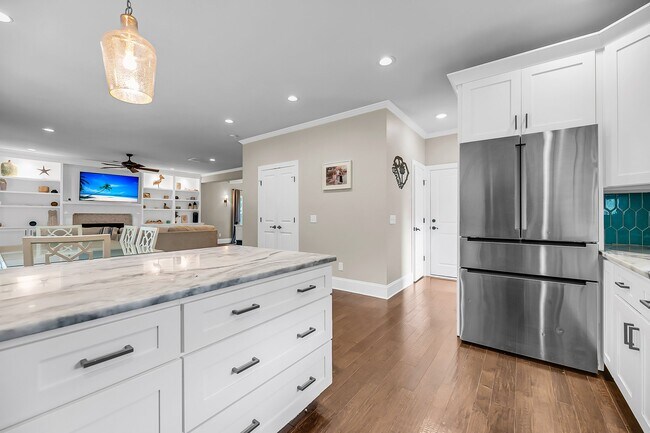 Building Photo - 5725 Caviar Ct