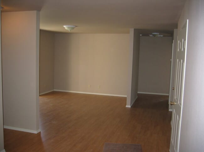 Building Photo - 1719 Whitman St