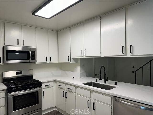 Building Photo - 25018 Eshelman Ave
