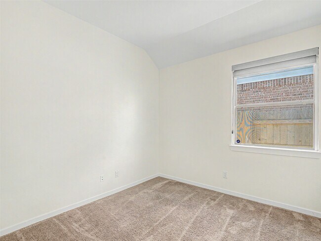 Building Photo - 6019 Dovetail Cliff Ct