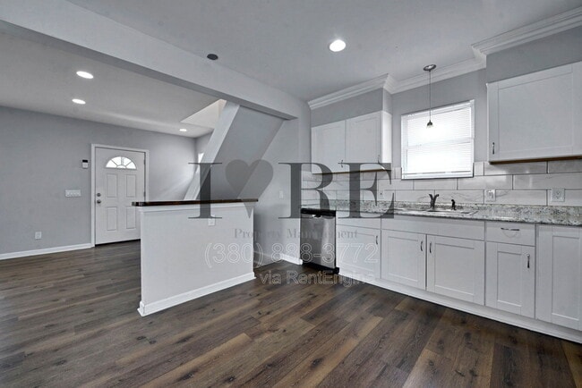 Building Photo - 1555 Myrtle Ave