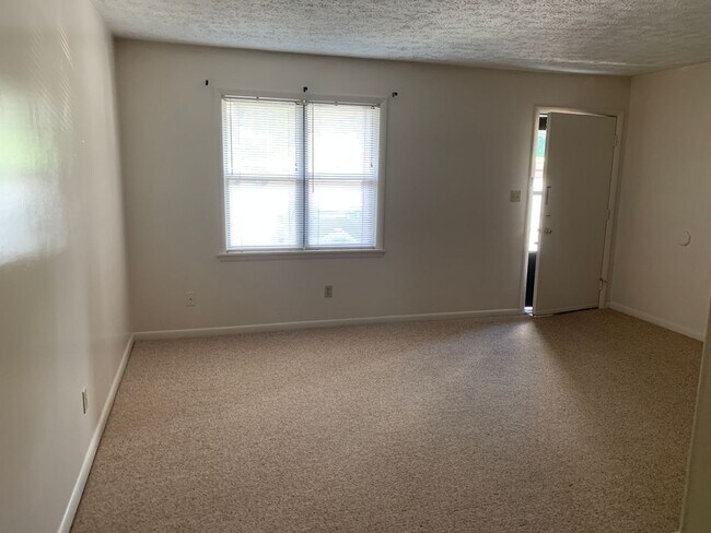 Building Photo - cole1469