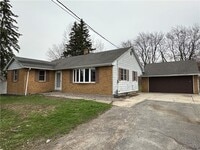 Building Photo - 2791 N Forest Rd