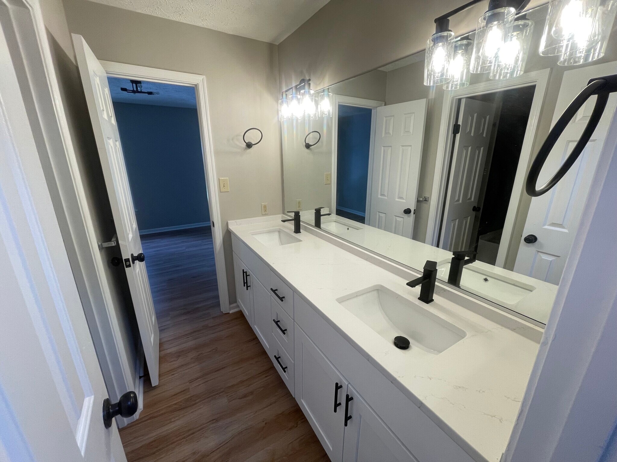 Building Photo - 254 Loch Cir