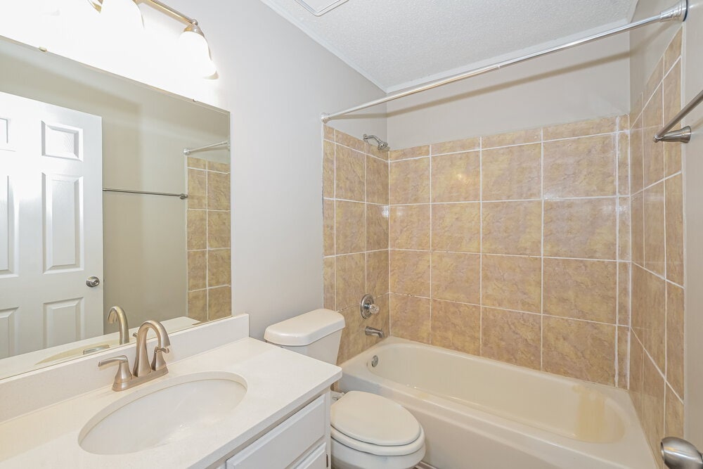 Building Photo - 4520 S Germantown Rd