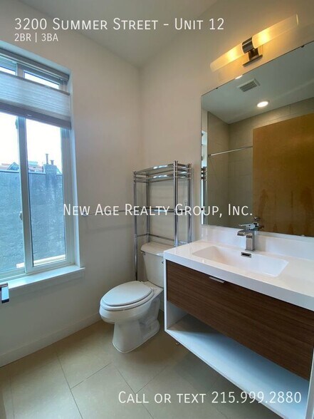 Building Photo - 3200 Summer St