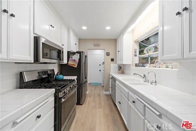 Building Photo - 7386 Alta Cuesta Dr