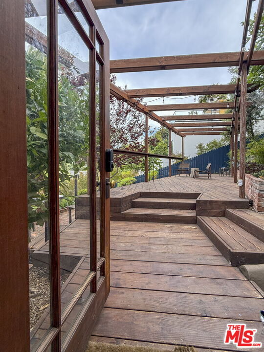 Building Photo - 1401 Dartmouth Dr