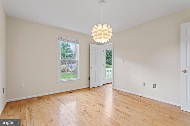 Building Photo - 10610 High Beach Ct