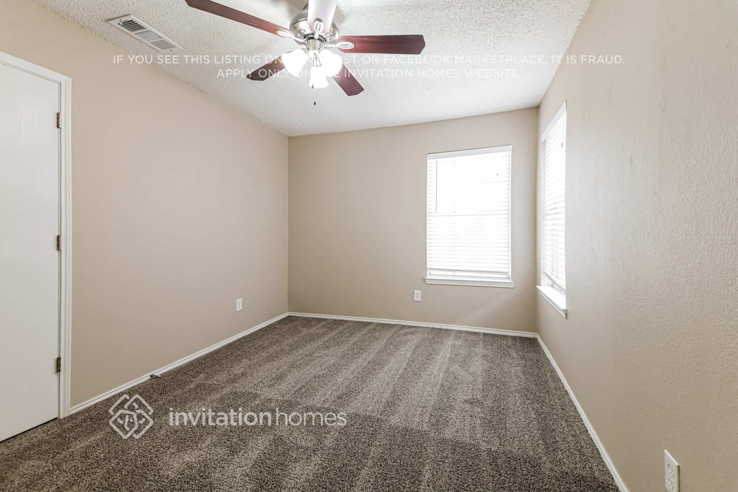 Building Photo - 2040 Cardinal Ln