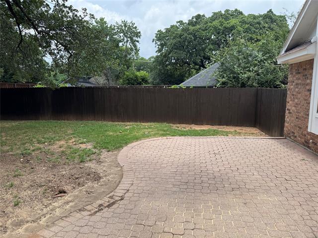 Building Photo - 1906 Buffalo Bend Dr