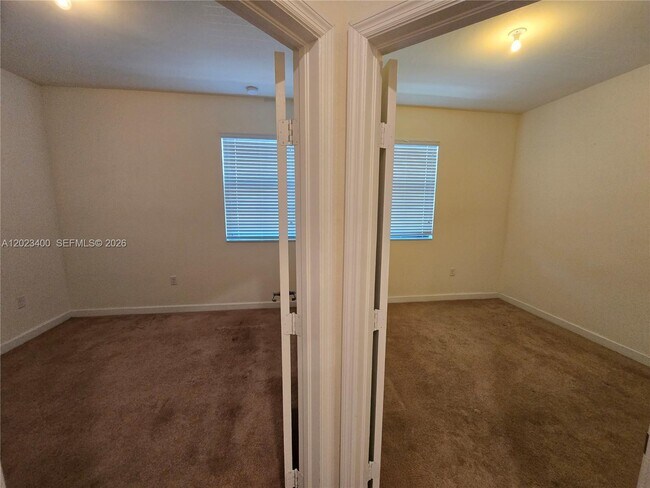 Building Photo - 9261 W 33rd Way