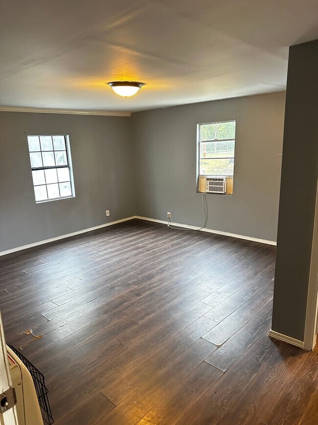 Building Photo - 3509 Reed Ln