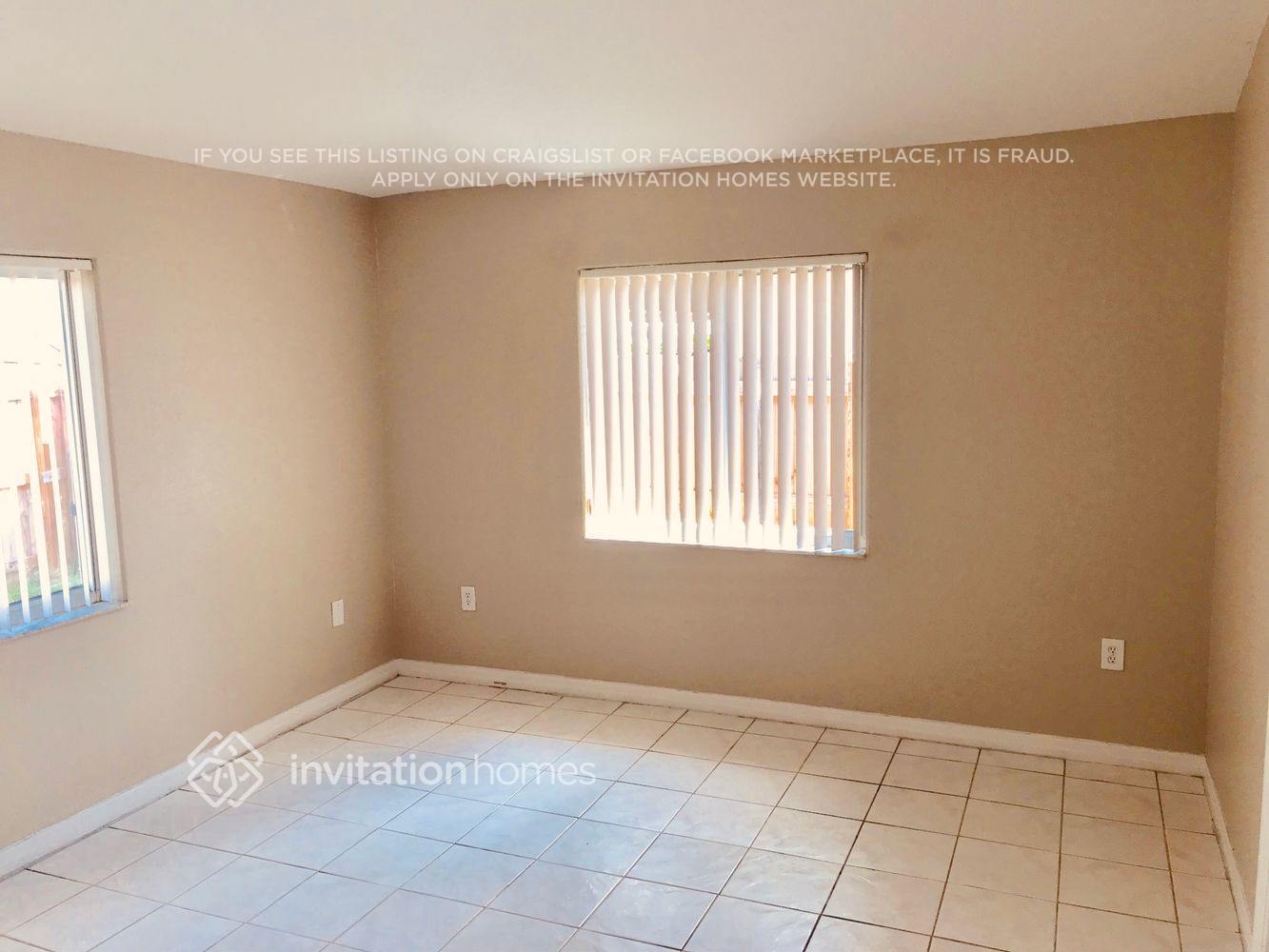 Building Photo - 9775 NW 126th Terrace