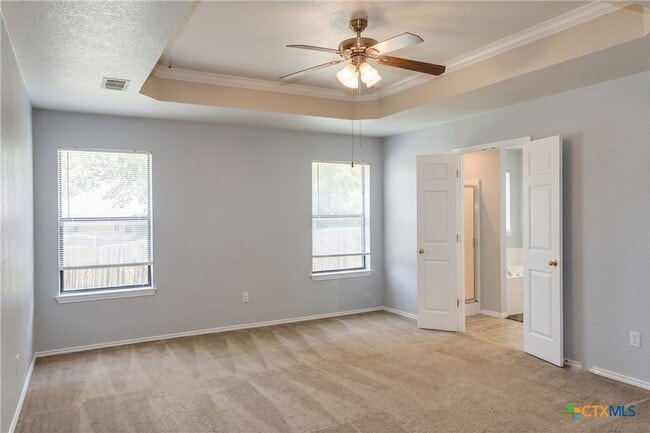 Building Photo - 5510 Shawn Dr