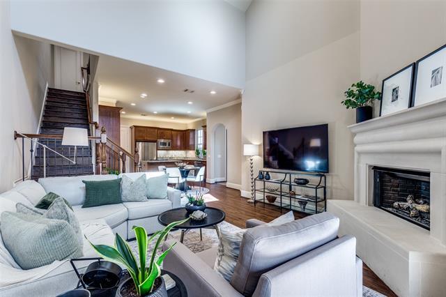 Building Photo - 14725 Stanford Ct