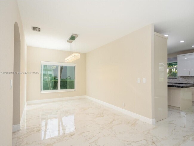 Building Photo - 3560 Moon Bay Cir