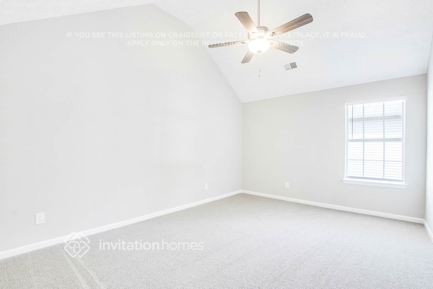 Building Photo - 3684 Lear Ct