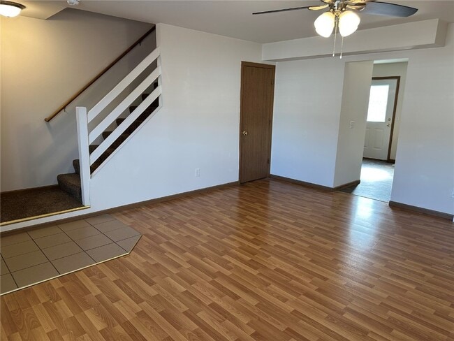 Building Photo - 228 Truman Ct