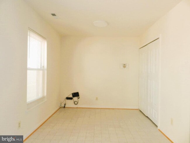 Building Photo - 5149 Dominion Dr