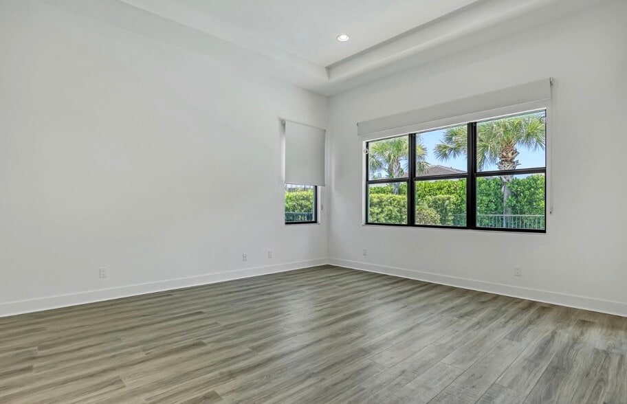 Building Photo - 13501 Artisan Cir