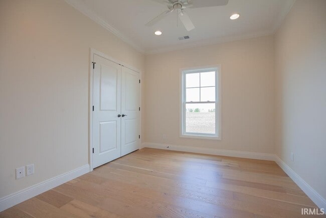 Building Photo - 3351 White Oak Trl