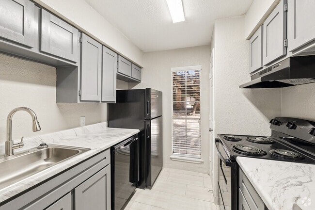 Interior Photo - Rockridge Station Apartments