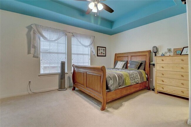 Building Photo - 10508 Canyon Vista Way
