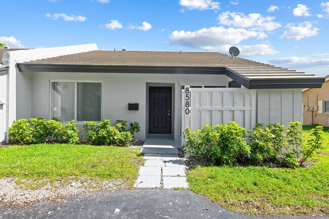 Building Photo - 8580 NW 32nd St