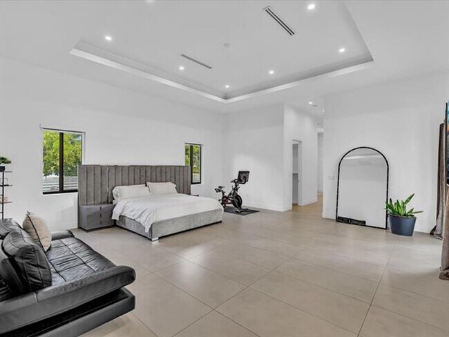 Building Photo - 6122 SW 173rd Way