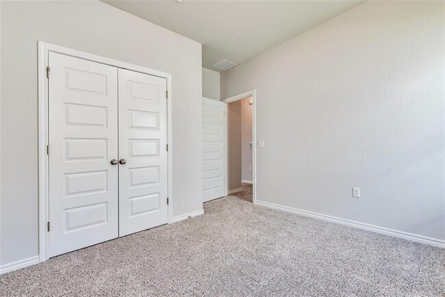 Building Photo - 1307 Ambler Dr
