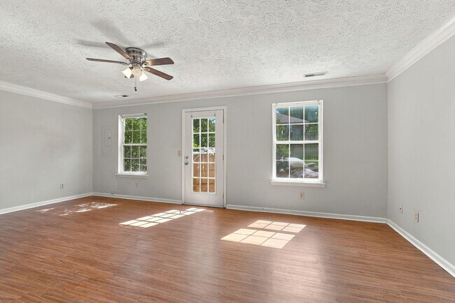 Building Photo - 119 Crosskey Rd
