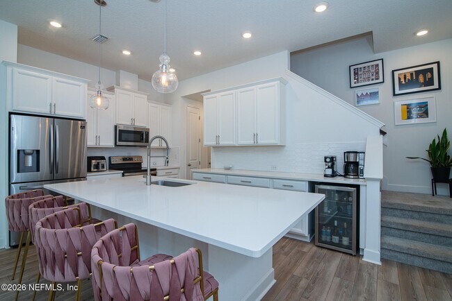 Building Photo - 11332 BREAKERS BAY Way