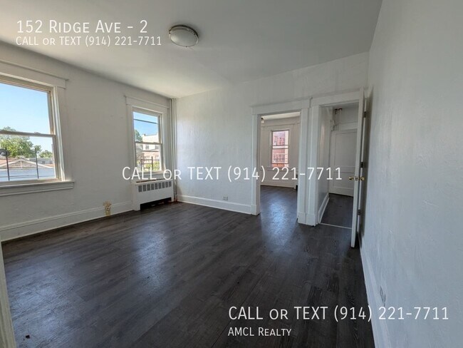 Building Photo - 152 Ridge Ave