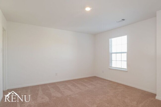 Building Photo - Coming Soon!