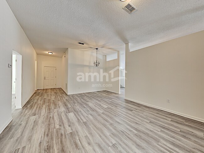 Building Photo - 11413 Riverstone Way