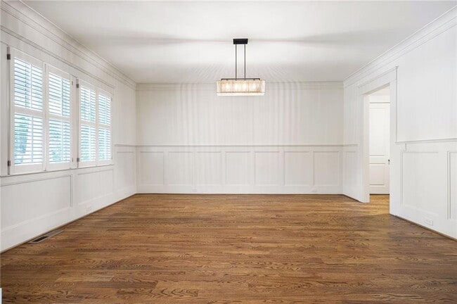 Building Photo - 3487 Habersham Rd NW