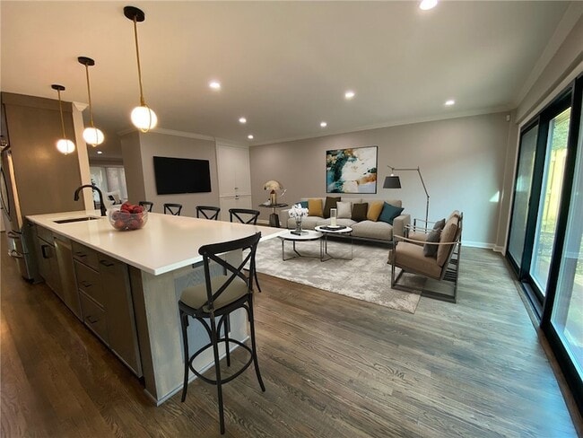 Building Photo - 1453 Squirrel Hill Ave