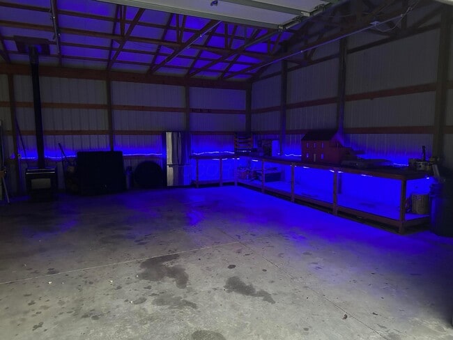 Building Photo - 4841 Julian Rd SW