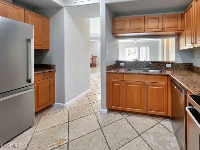 Building Photo - 13110 Bella Casa Cir