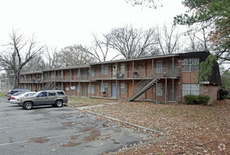 Building Photo - Carnes Manor Apartments