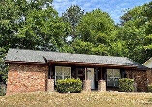 Building Photo - 3567 Kindling Dr