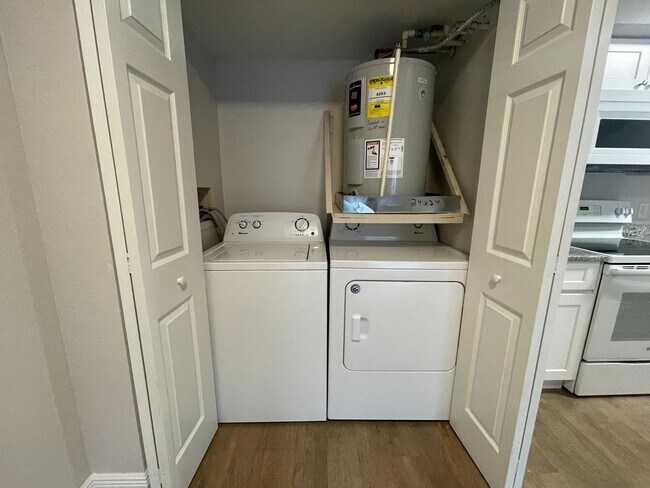 Building Photo - Mystic Gardens 5329-2905