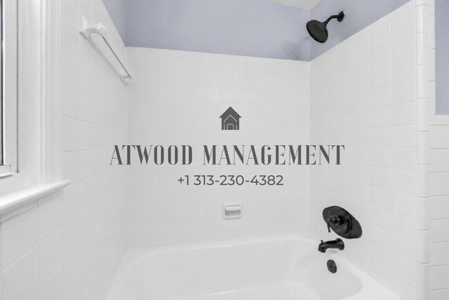 Building Photo - This beautifully updated 3-bedroom, 1-bath single-family home is ready for move-in!