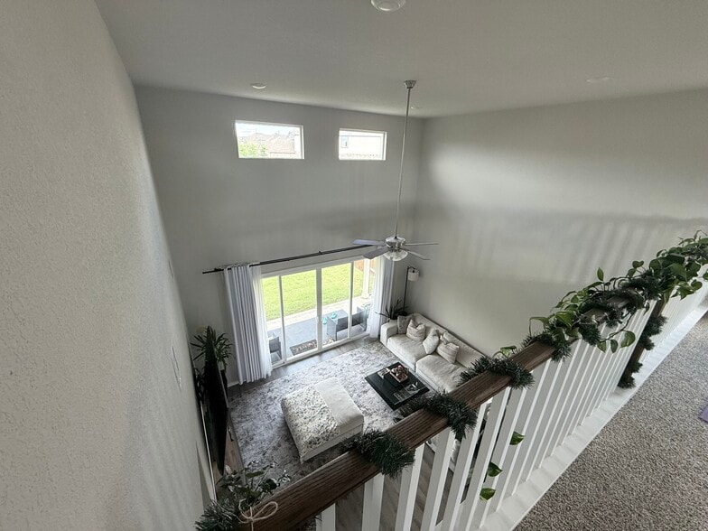 Building Photo - 2024 Wilsons Warbler Dr